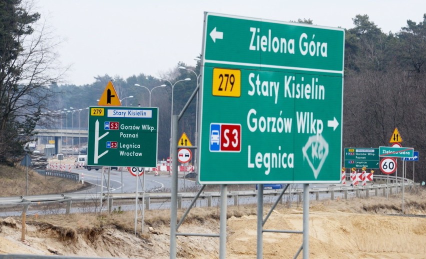 Kierowcy, jadący od strony ul. Wrocławskiej w kierunku...