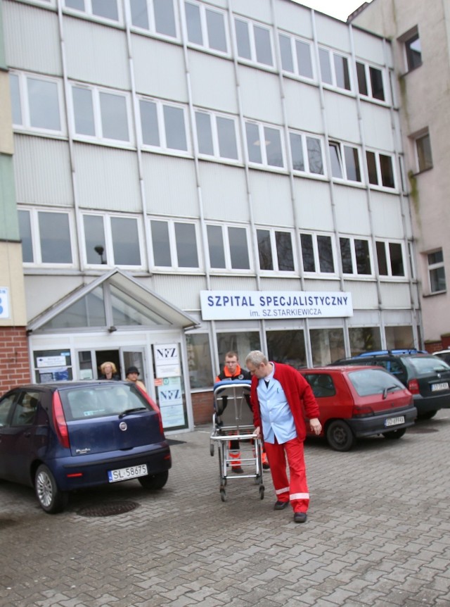 Dąbrowski szpital powinien pracować na dobrą markę, ale to nie jest łatwe, bo co i rusz mnożą się kłopoty