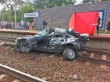 Zderzenie z pociągiem. Śmiertelny wypadek na przejeździe w Żakowicach