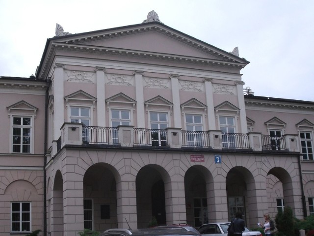 Zabytkowy pałac Lubomirskich przy Placu Litewskim 3 w Lublinie, gdzie mieści się Wydział Politologii