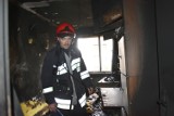 Pożar mieszkania w Legnicy, dwie osoby poszkodowane! [ZDJĘCIA]