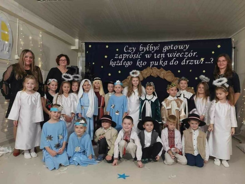 Piękne jasełka bożonarodzeniowe w Przedszkolu numer 1 w Jędrzejowie. Dzieci dały piękny występ. Zobacz zdjęcia