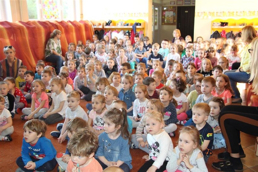 Przedszkole "Wesoły Smyk" w Chodzieży uczyło dzieci i rodziców, jak zdrowo żyć (FOTO)