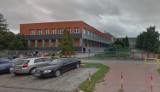  Magistrat szuka nowego dyrektora w Szkole Podstawowej nr 10 w Łomży. To nie jedyne zmiany kadrowe