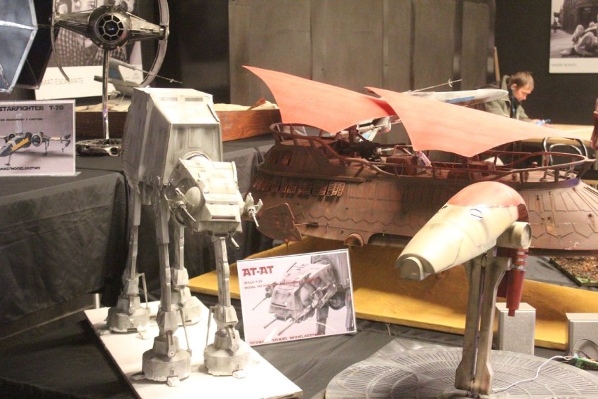 Modele z "Gwiezdnych wojen" w kinie Nowe Horyzonty