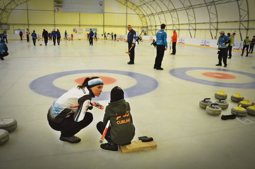 Bełchatów. Turniej Curlingowy "Bełchatów Open 2019" na lodowisku PCS [ZDJĘCIA]