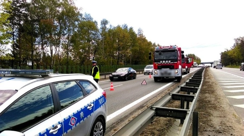 Trzy zdarzenia drogowe na trójmiejskiej obwodnicy. Policjanci apelują o ostrożność [zdjęcia]