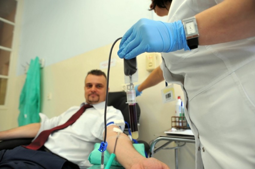 "Twoja krew, moje życie" akcja poboru krwi w Słupsku - FOTO