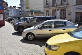 W centrum Tarnowa będzie więcej miejsc parkingowych? Straż miejska i urzędnicy chcą "uwolnić" miejsca postojowe. Będzie audyt na ulicach
