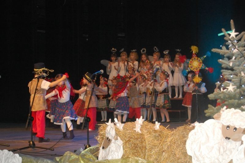 Kwidzyn: Pełna sala podziwiała bożonarodzeniowy występ przedszkolaków z Radości