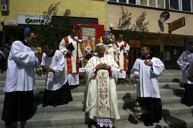 Biskup Legnicki Stefan Cichy
