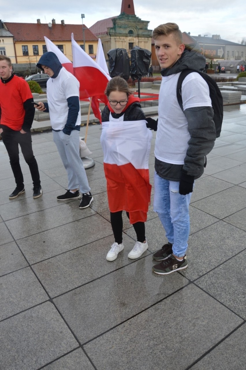 Blisko 500 uczestników Biegu Niepodległości w Tomaszowie...