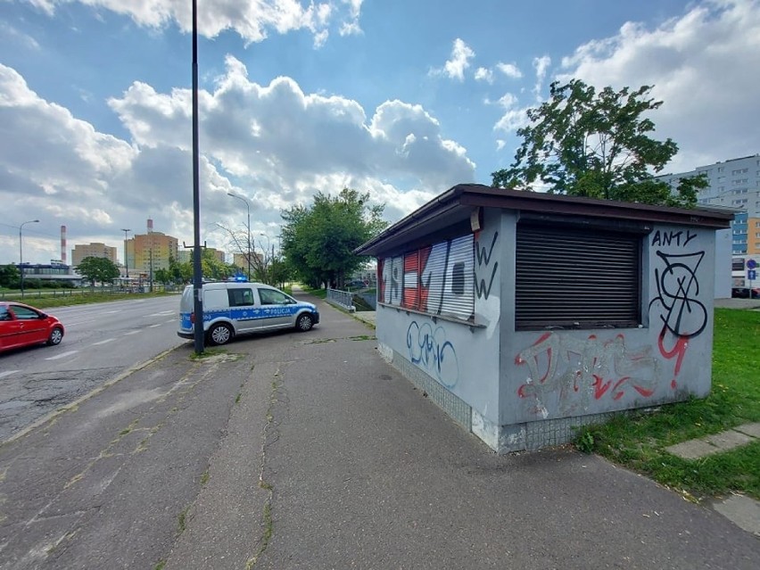 Włamanie do kiosku na Widzewie. Sprawców nie zatrzymano