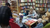 Sławno: Wizyta przedszkolaków z SOSW w bibliotece [ZDJĘCIA]