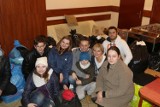 Zbiórka darów dla Pogotowia Opiekuńczego w Piotrkowie. Stowarzyszenie HARC przekazało kilkadziesiąt worków odzieży, zabawek