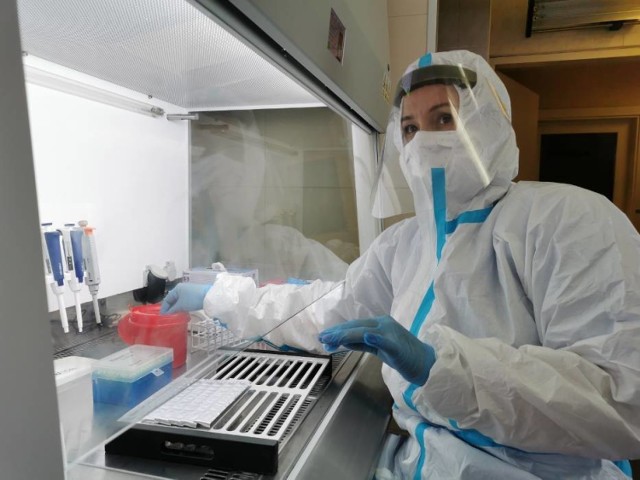 W Małopolsce zachodniej 40 nowych przypadków zakażenia koronawirusem, zmarło pięć osób.