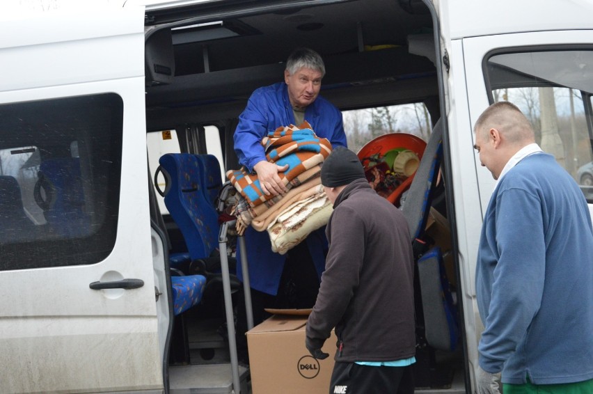 Schronisko i azyl dla zwierząt otrzymały dary