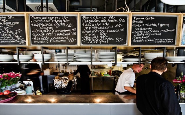 ul. Wiślana 8, Powiśle

Zobaczcie też: Jak rozpoznać dobrą restaurację? Liczy się nie tylko to, co mamy na talerzu
