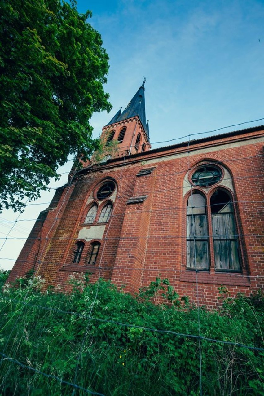 Opuszczony kościół ewangelicki w Pogódkach ZDJĘCIA 