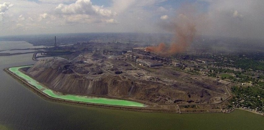 Zobacz przerażające zniszczenia Mariupola [MAPA, ZDJĘCIA]. Rosjanie zburzyli miasto o powierzchni większej niż Paryż