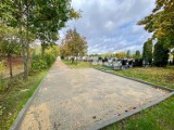 Utwardzono alejki na cmentarzu przy ulicy Polnej w Starachowicach. Zobaczcie zdjęcia