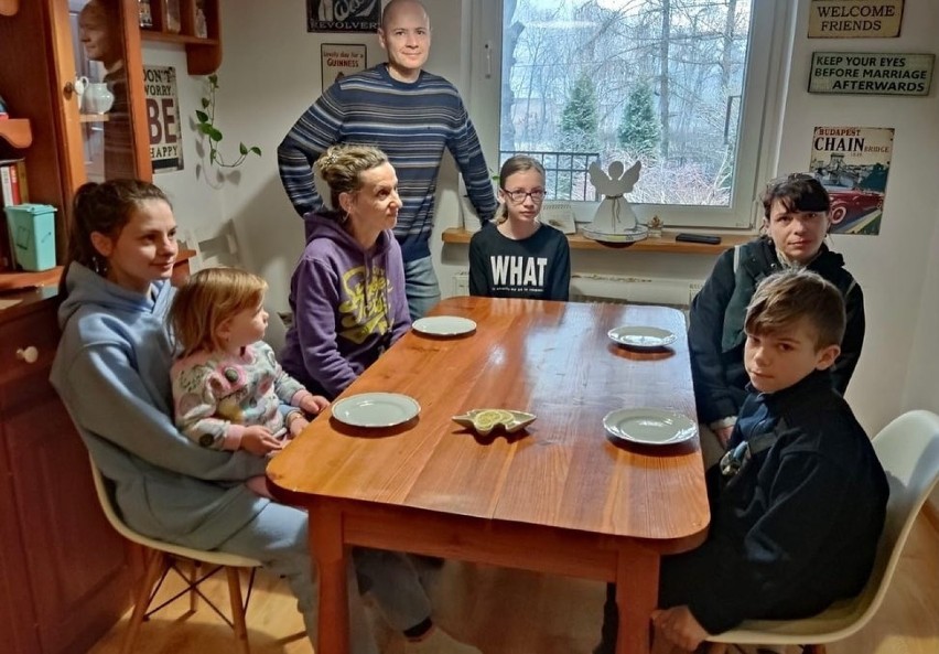 Uchodźcy  przyjęci przez rodzinę z Wadowic
