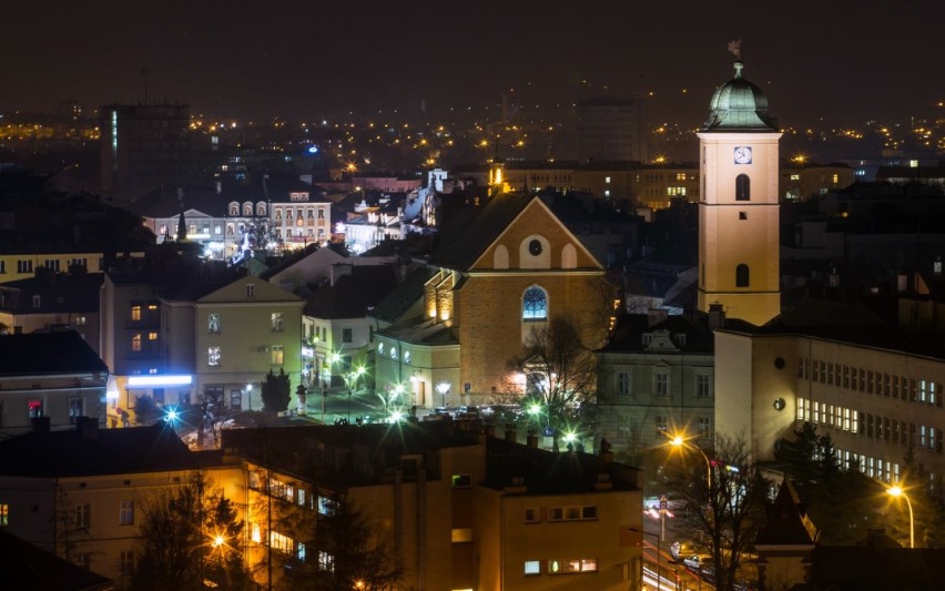 Zobacz piękny Rzeszów nocą