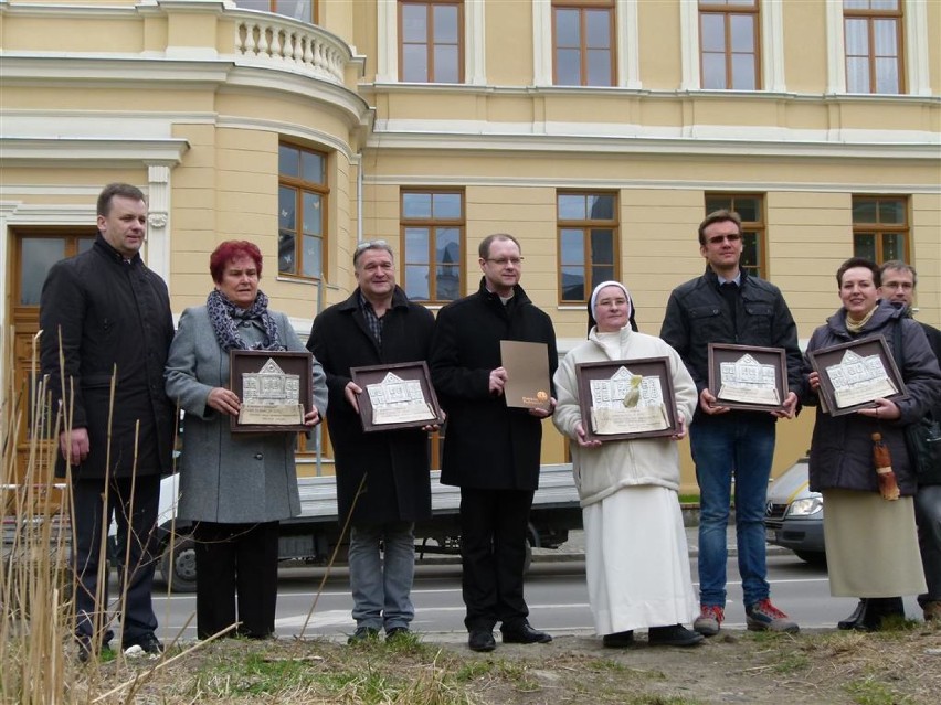 Nagroda Nowa elewacja 2014 dla rektoratu Kościoła Panien...