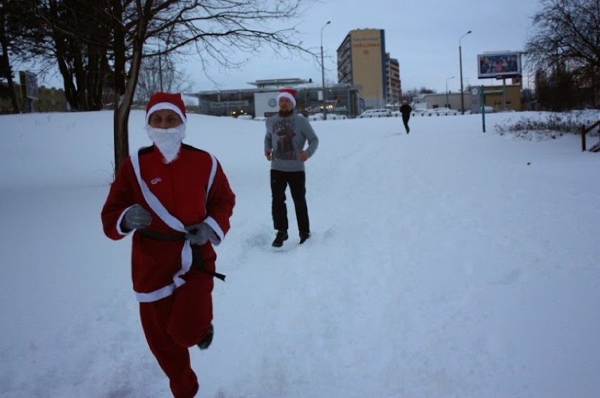 Parkrun w Gdańsku w śnieżnej scenerii