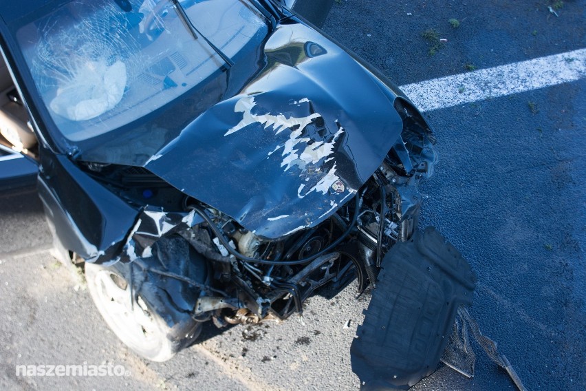 Wypadek na autostradzie A1 w Rulewie. Są ranni [zdjęcia]