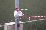 Rakotwórcze substancje w nawierzchni boisk szkolnych? Ratusz zleca kontrolę w Warszawie 