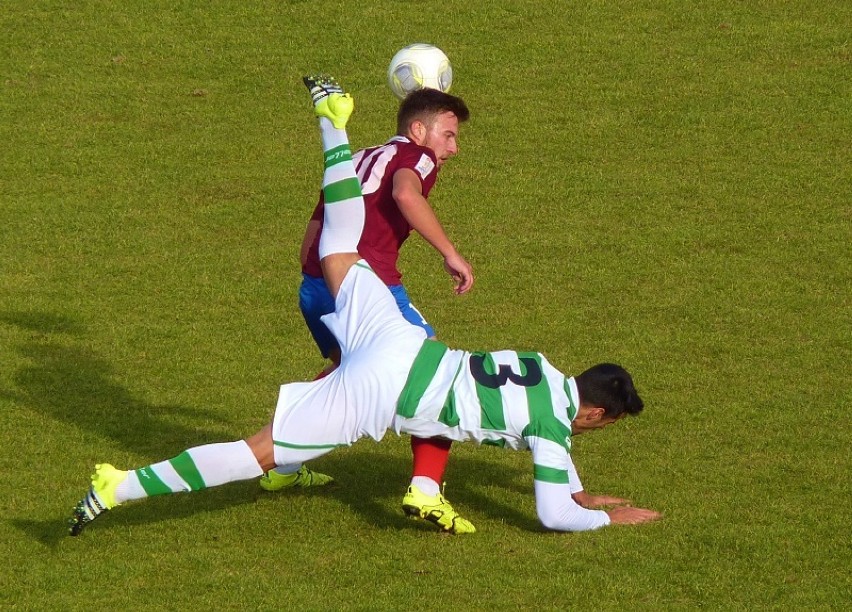 Upragnione zwycięstwo. Gwardia Koszalin - Lechia II Gdańsk 1:0 [zdjęcia]