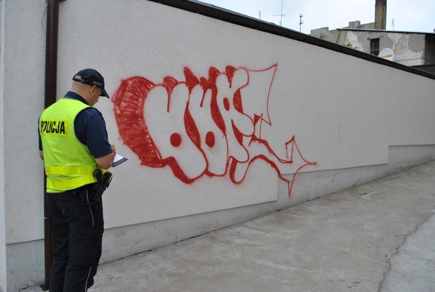 Świecie: Grafficiarze w rękach policji [ZDJĘCIA]
