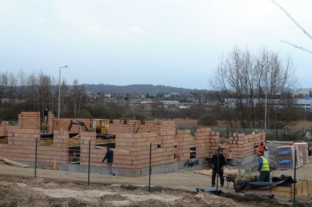 Spopielarnia zwłok w Krakowie jest w trakcie budowy. Mieszkańcy chcą ją zatrzymać