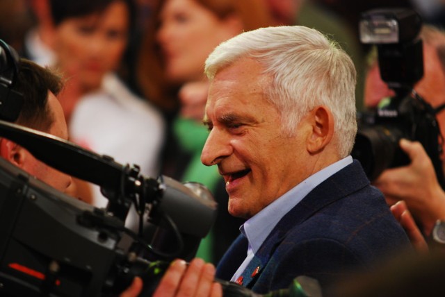 Jerzy Buzek ofiarował dwudniową wycieczkę po Europarlamencie.