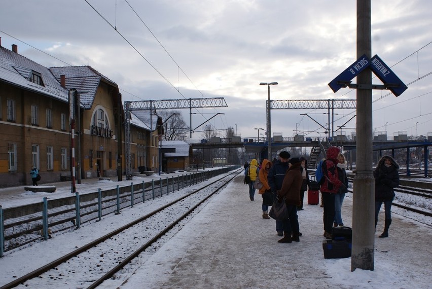 Pociągi nowej spółki Koleje Śląskie jeżdżą na Żywiecczyźnie z opóźnieniami! Prezes tłumaczy dlaczego