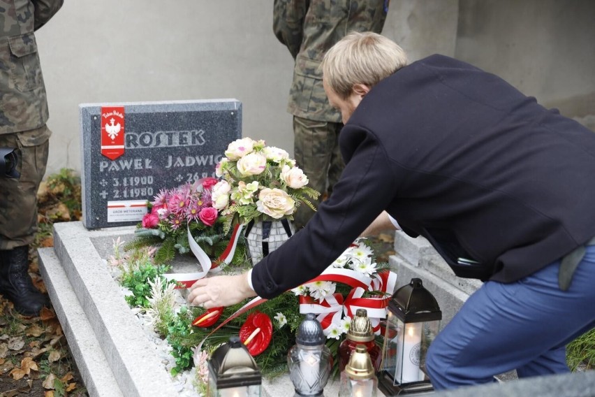 19 października oznaczono grób w Chorzowie Batorym.