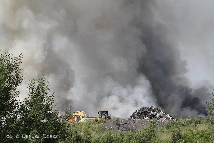 Pożar składowiska odpadów w Wałbrzychu