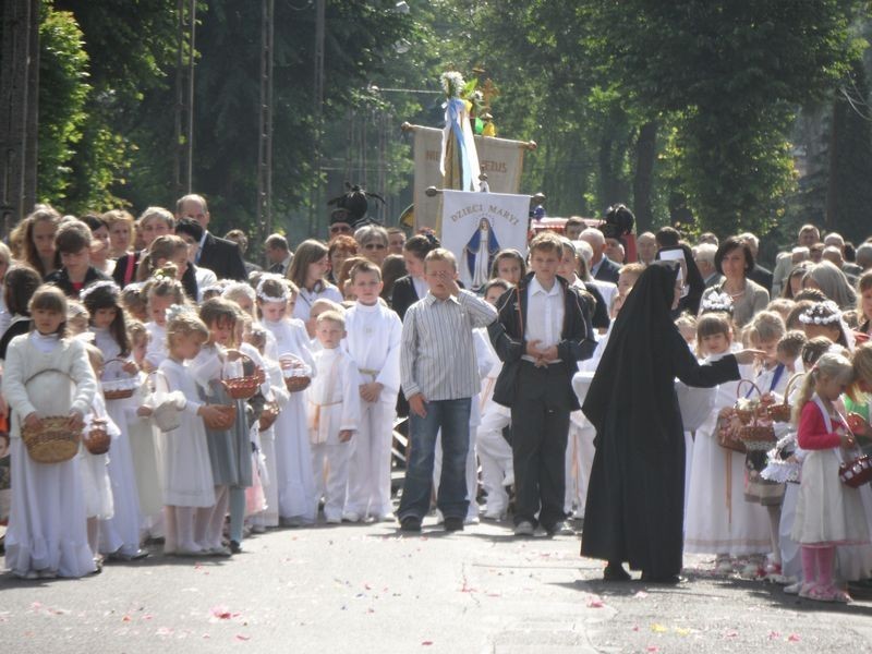 Procesja Bożego Ciała w Chełmie Śląskim [ZDJĘCIA]