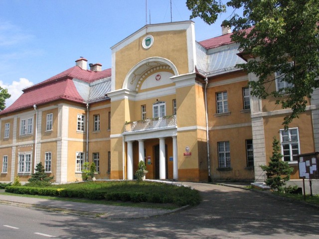 Budynek urzędu gminy w Tworogu