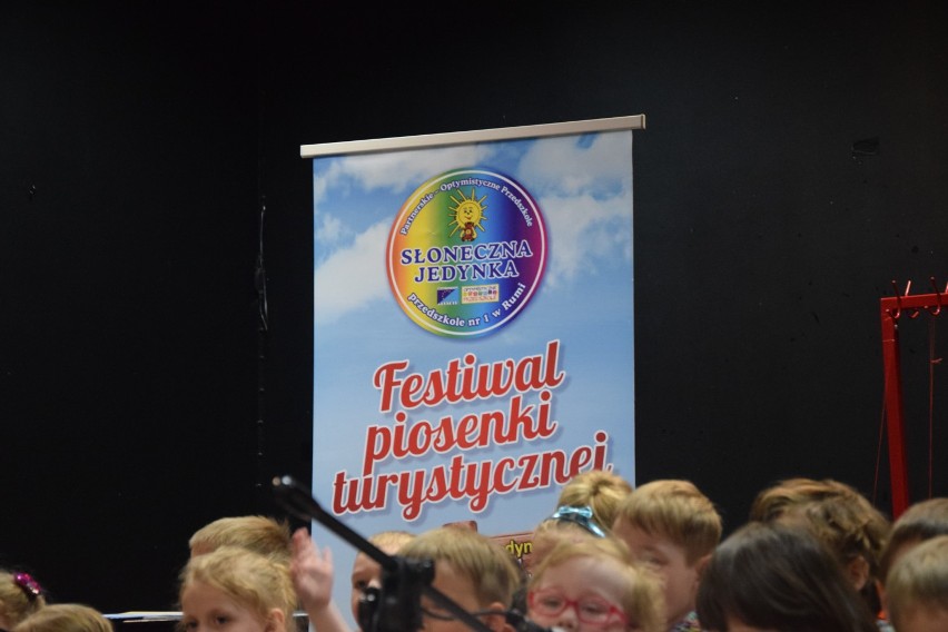 Festiwal piosenki turystycznej w Rumi Janowie [ZDJĘCIA]