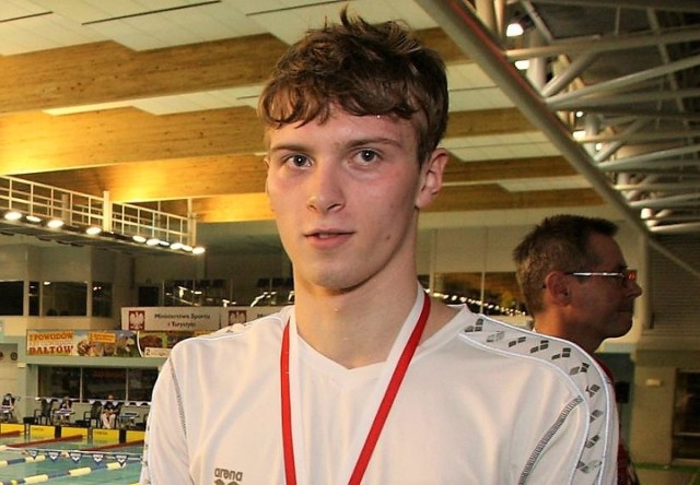 Wojciech Wojdak, zawodnik rodem z Maszkienic, a trenujący w Brzesku, zdobył brązowy medal MŚ na krótkim basenie na 1500 m stylem dowolnym w kanadyjskim Windsor.