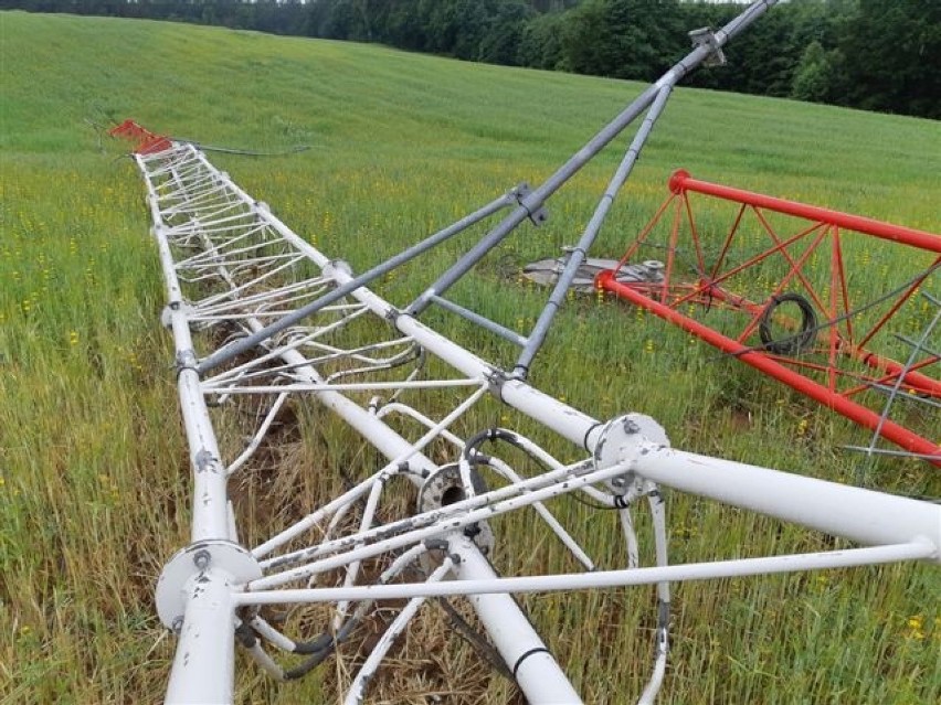 Zawalił się maszt pomiarowy farmy wiatrowej w Wyczechowie. Partnerzy dewelopera wskazują na sabotaż