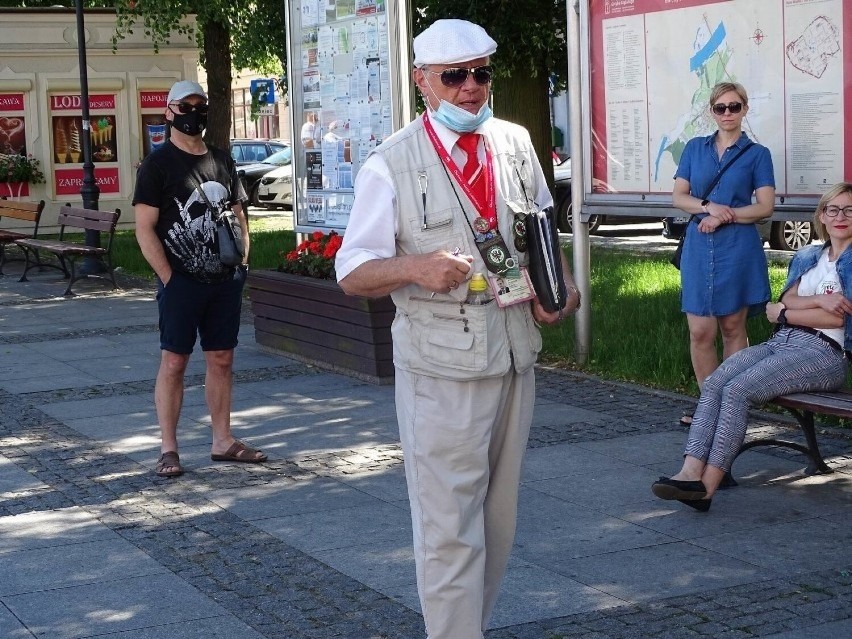 Złote odznaki dla chełmińskich przewodników po mieście -...