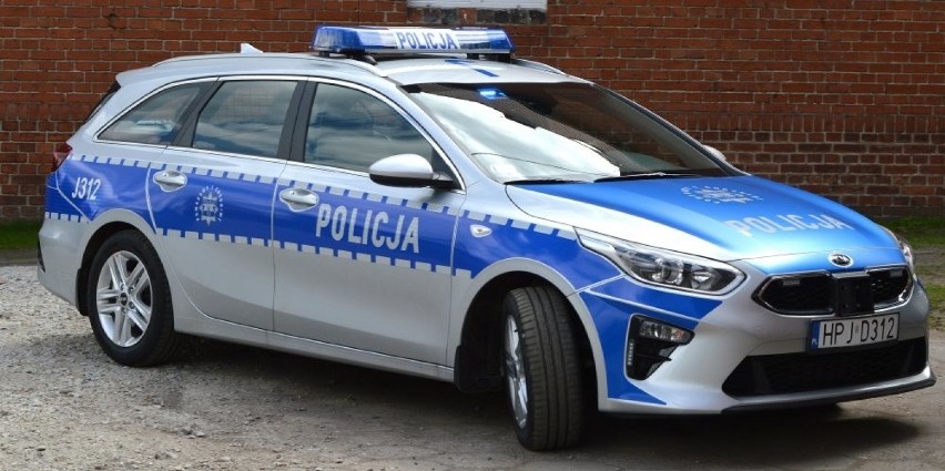 Policjanci z Byczyny dostali nowy radiowóz. To 160-konna kia ceed