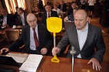 Łopata dla Adamowicza i strefy czynszowe na sesji Rady Miasta - relacja