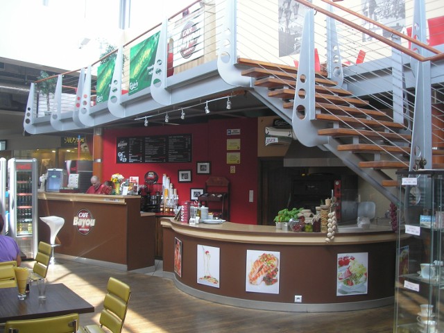 Restauracja &#8222;Bayou Cafe&#8221;
ul. I Brygady Pancernej W.P. 28