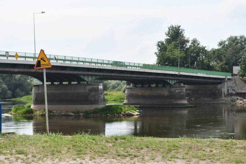 Najpierw zostanie wybudowany most tymczasowy, później obecna...