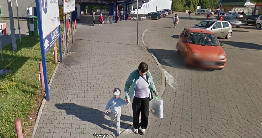 Kamery Google zrobiły im zdjęcia w Jastrzębiu-Zdroju! Kogo PRZYŁAPAŁY do tej pory? Nadchodzi aktualizacja Street View 2023!