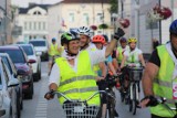 Pielgrzymka rowerowa z Wielunia na Jasną Górę 2023. Tak witano uczestników wyprawy w kolegiacie ZDJĘCIA, FILM